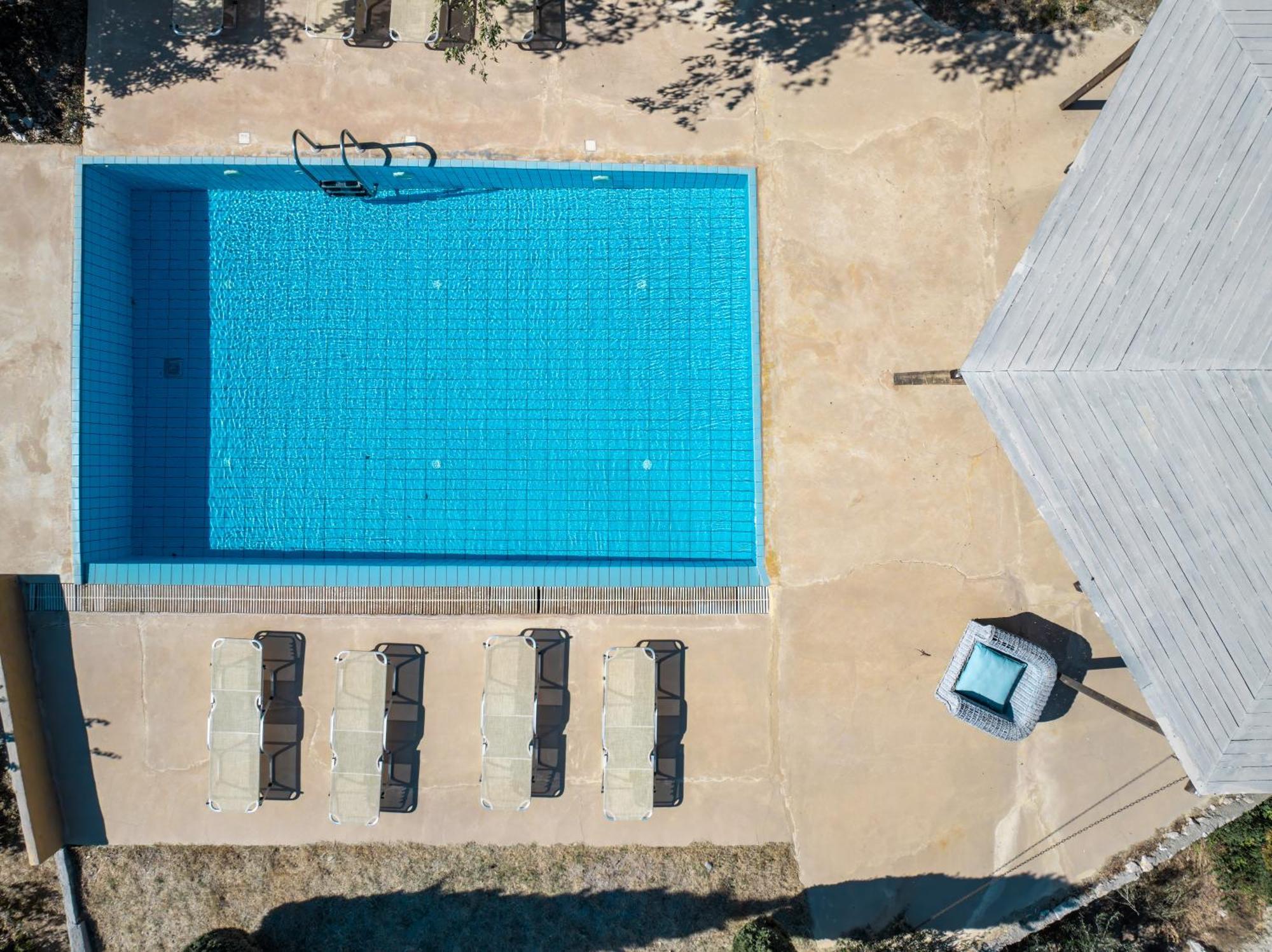 Rhodes Retreat Daire Kalithies Oda fotoğraf